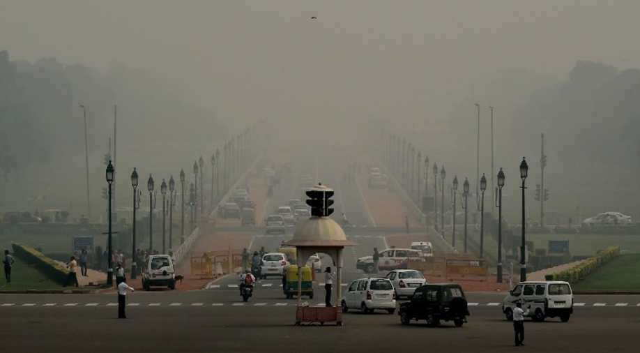 Schools, gov't offices shut for week in New Delhi due to air pollution
