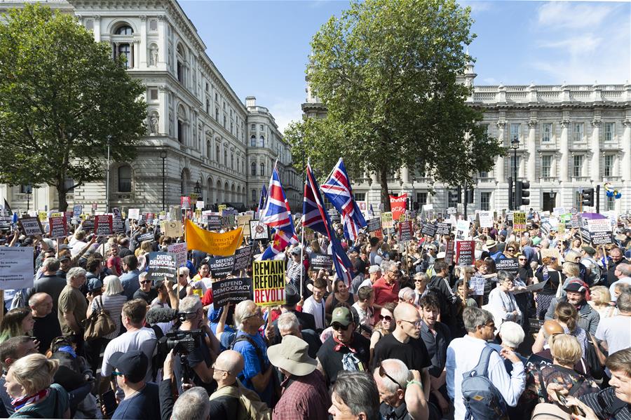 Thousands protest against British PM's move to suspend parliament