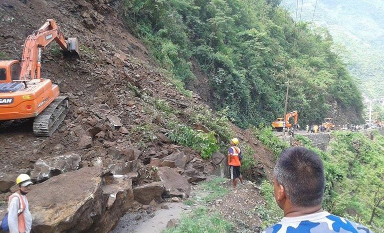 Landslide continues to obstruct Narayangarh-Muglin road