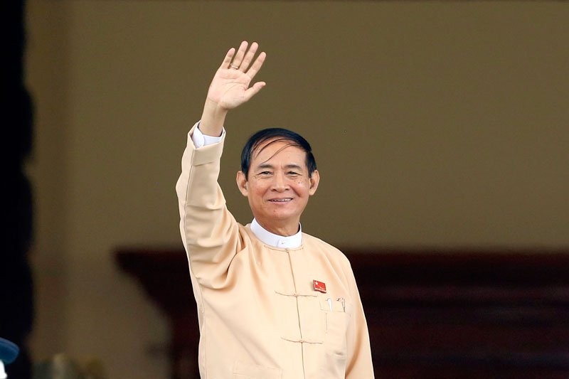 Myanmar's President Myint lands in Kathmandu