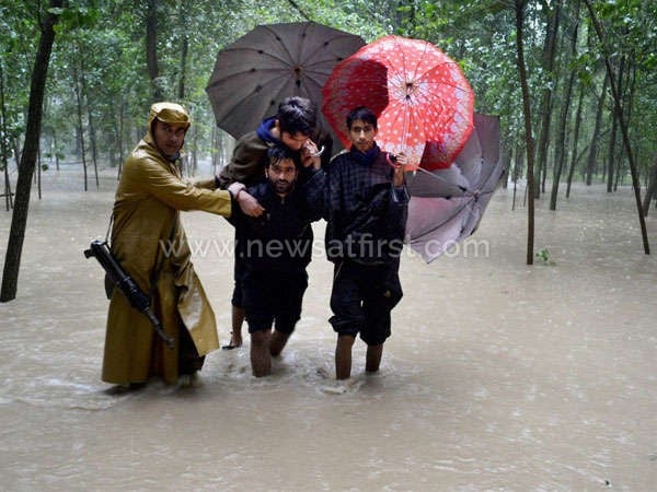 Heavy rains, floods destroy over 100 houses in N. Afghan province