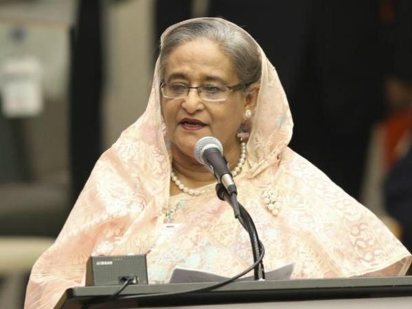Bangladesh PM urges teen protesters to go home amid violence