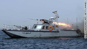 इरानले विश्वको २० प्रतिशत तेलको व्यापारमार्गमा सैन्य अभ्यास गर्नुको उद्देश्य के ?