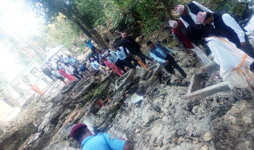   रामका पाइला जोगाउन तटबन्ध : बाबाको सपनाबाट भेटिएको थियो पाइला