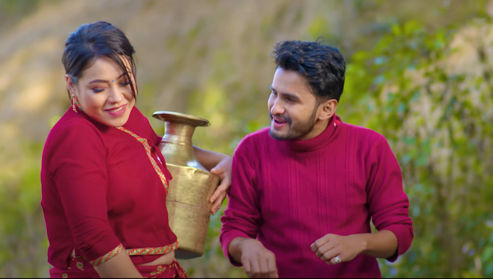 ‘सालको पात’ मा पवन र सुमिनाको रोमान्स