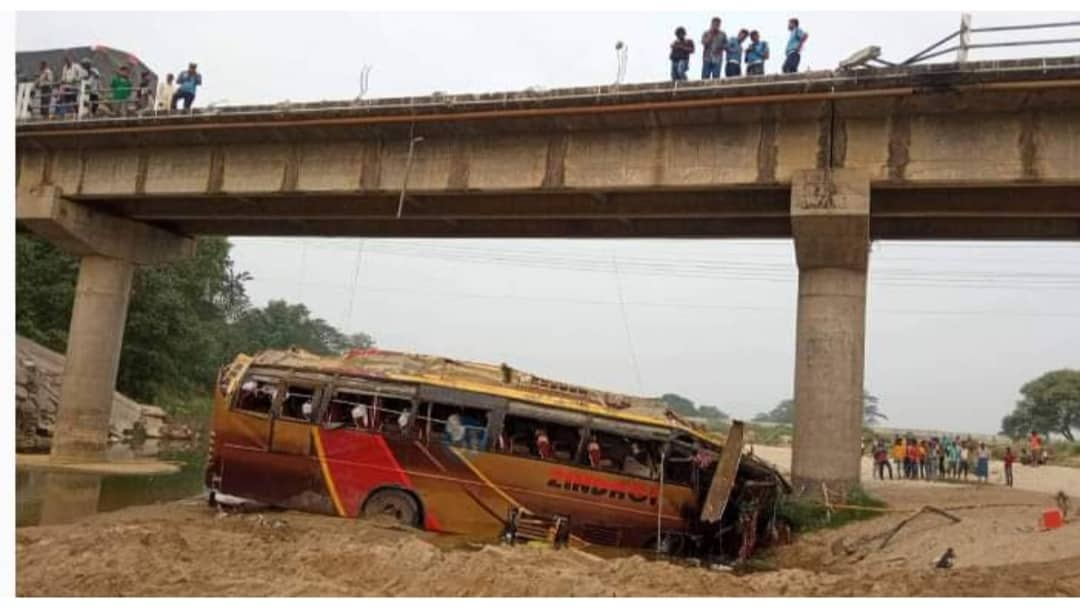 Bus falls off a bridge in Rupandehi, 9 die