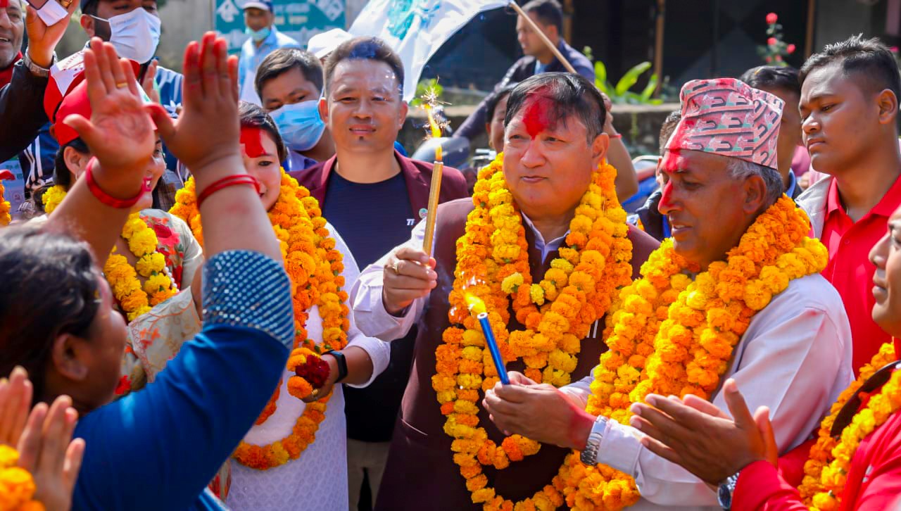 चितवन २ मा १० हजार युवालाई रोजगारी दिन्छुः उमेश श्रेष्ठ