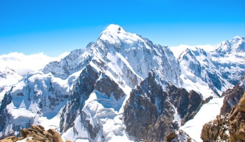 Spring begins, climbers start flocking to mountains