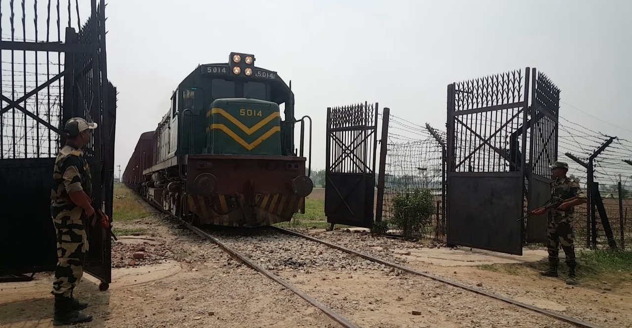 Pakistan, India restart cross-border train service suspended over tensions