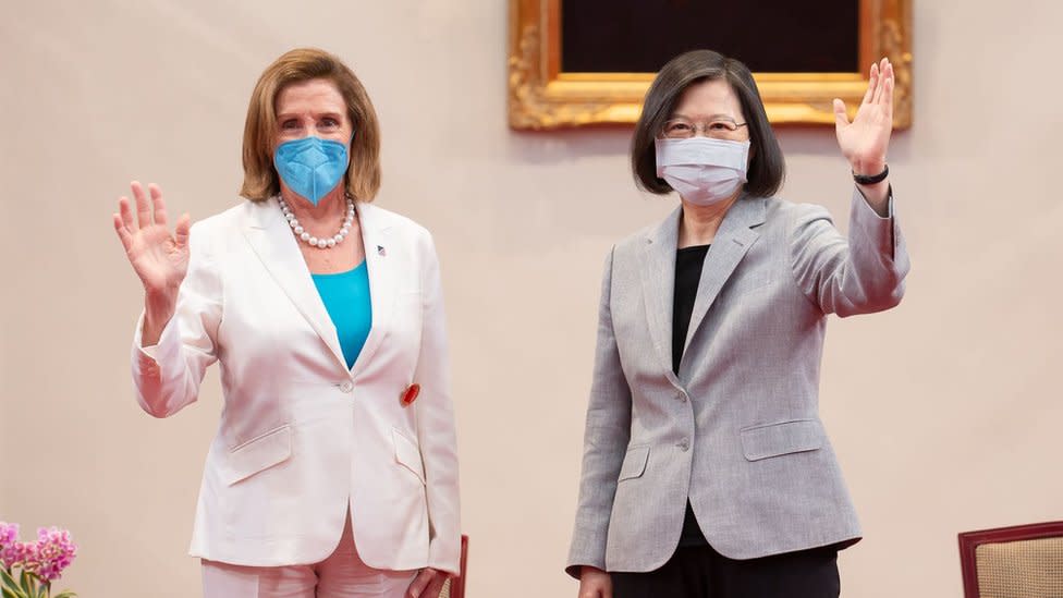 Taiwan: Nancy Pelosi meets President Tsai to Beijing's fury