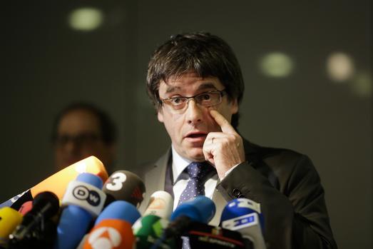 Puigdemont vows to 'fight' on after extradition decision