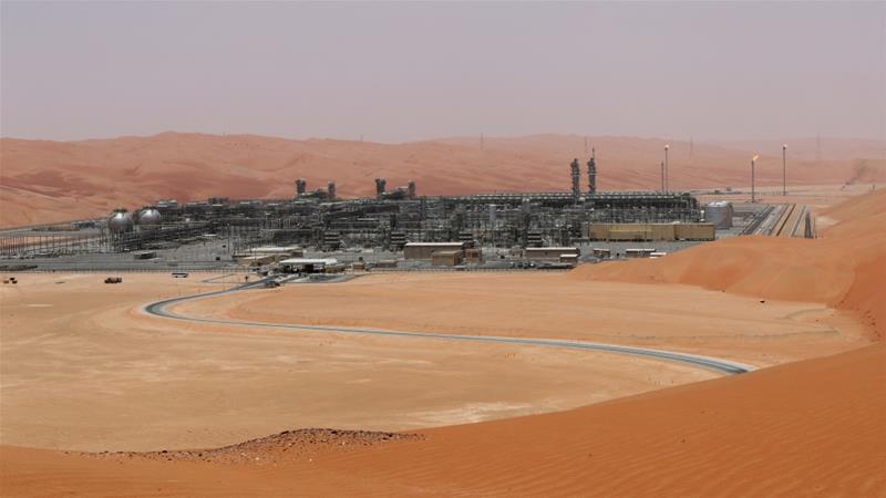 हुथी विद्रोहीको ड्रोन आक्रमणबाट साउदी अरबको तेल उत्खनन क्षेत्रमा आगलागी