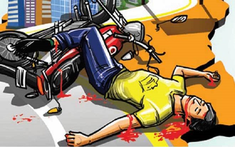 Bus hit kills motorcyclist