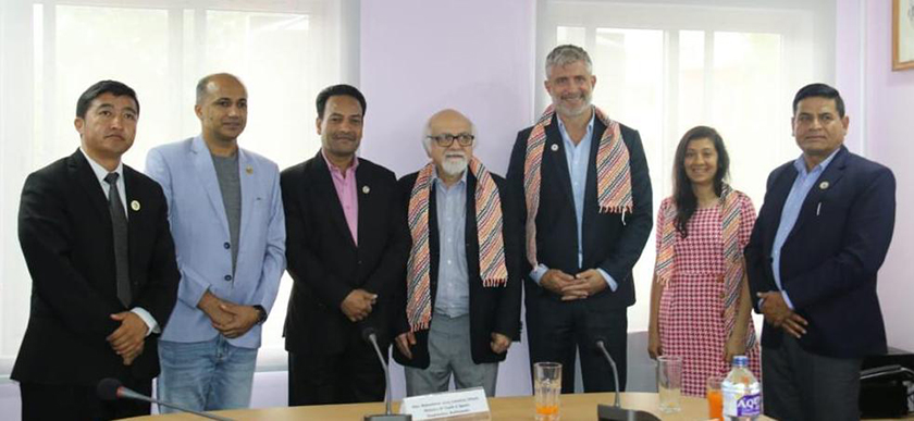नेपाली क्रिकेट विकासका लागि सहयोग गर्ने आईसीसीको प्रतिबद्धता