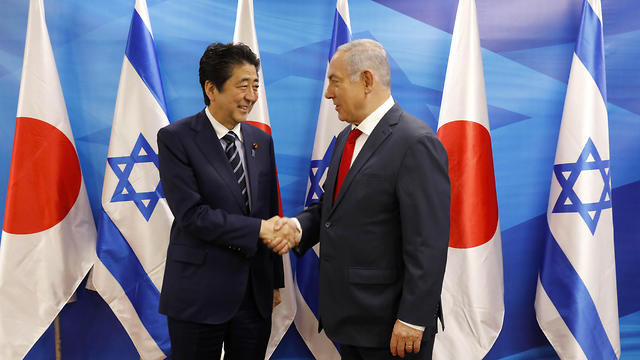 Netanyahu meets Japan's Abe over Iran's nuclear program, trade ties