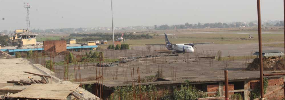 काठमाडौँ बाहिरका ठूला विमानस्थल तोकिएकै समयमा बन्ने