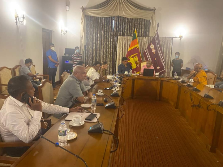 श्रीलङ्काको सर्वदलीय बैठकः राष्ट्रपति र प्रधानमन्त्री दुवैले राजीनामा गरेर सभामुखलाई अन्तरिम राष्ट्रपति बनाउनुपर्ने माग