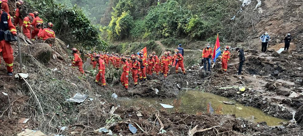 China Eastern plane crash rescuers find no survivors