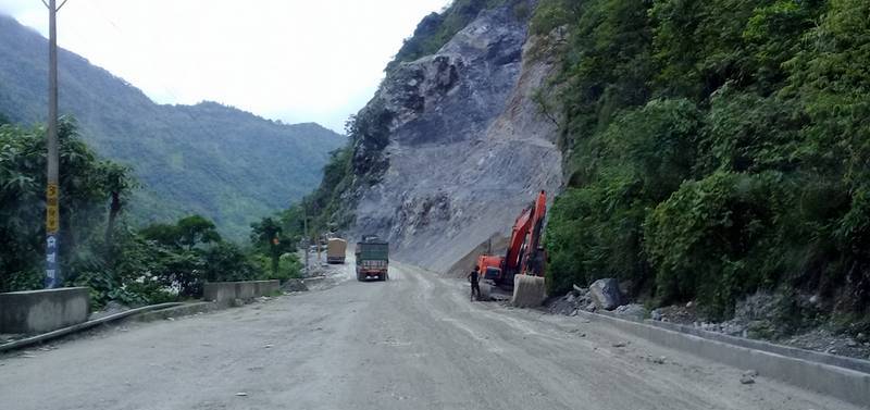 Obstructed Muglin-Narayangarh road in operation