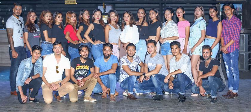 क्यान्सर पीडित बालकको सहयोगका लागि 'रनवे परेड'