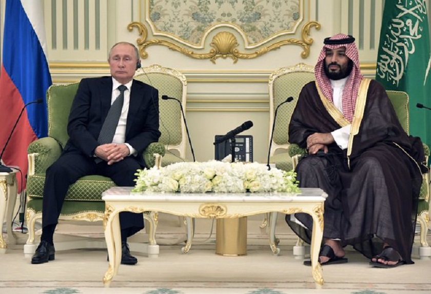 रूसी राष्ट्रपति पुटिन साउदी अरबमा