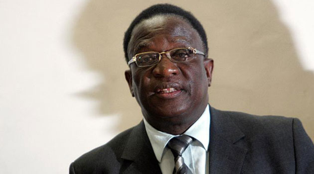Blast rocks Zimbabwe president's rally, injuries reported