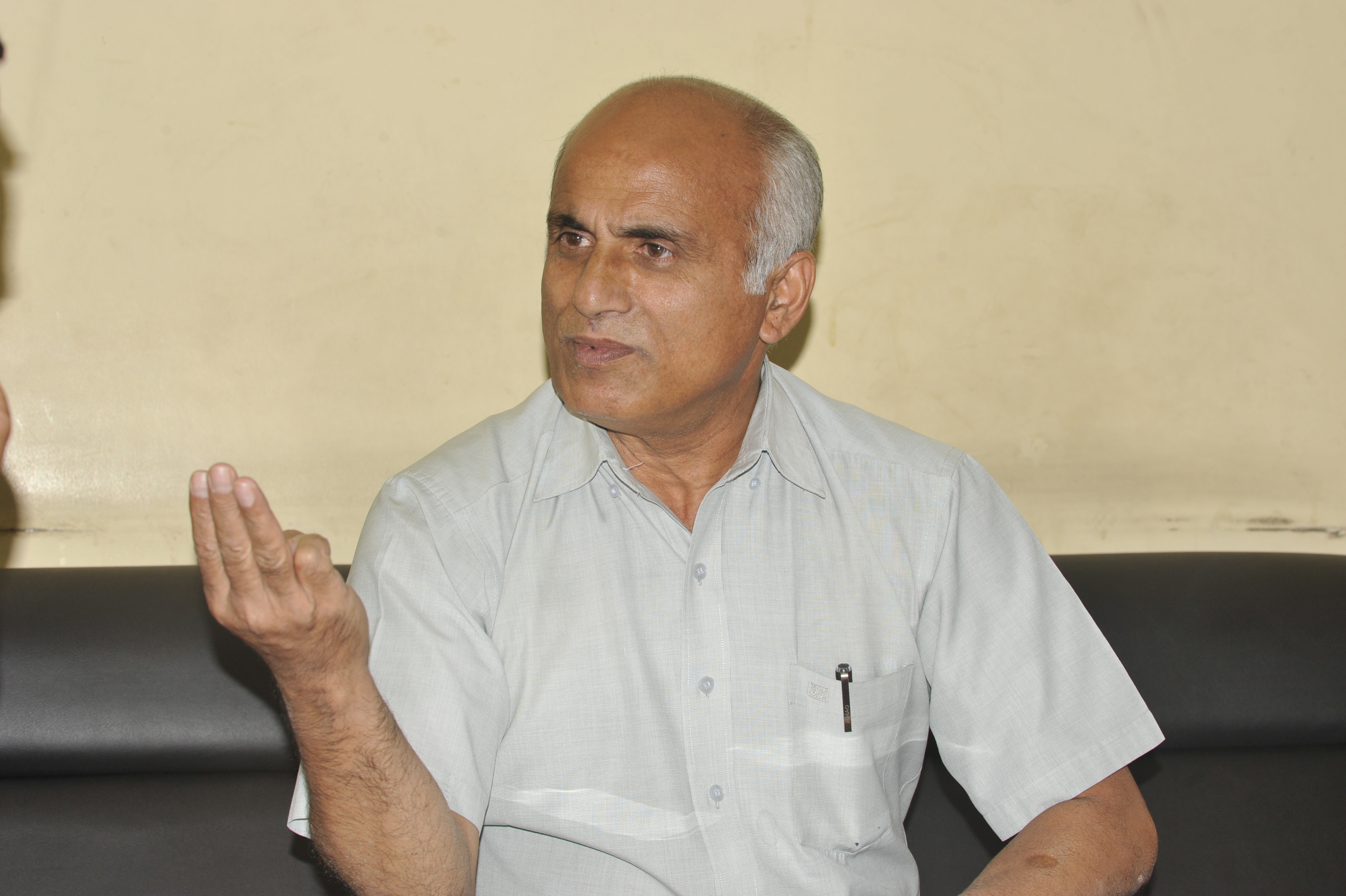 Dr KC postpones Satyagraha