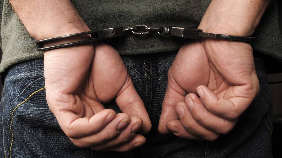 Nepali arrested on the charge of IR 1.5 million theft