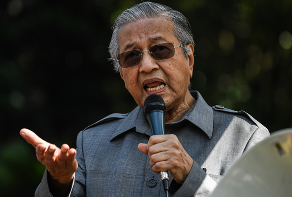 Malaysian PM Mahathir vows to review 'fake news' law