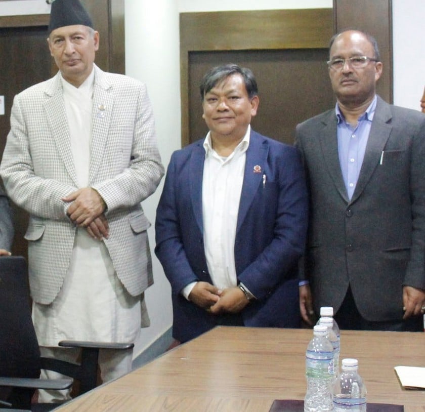 नेपाल निर्माण व्यवसायीले भेटे प्रधानमन्त्रीका विशेष आर्थिक सल्लाहकार, क्रेडिट लाइनको व्यवस्था खारेज गरिनुपर्ने माग