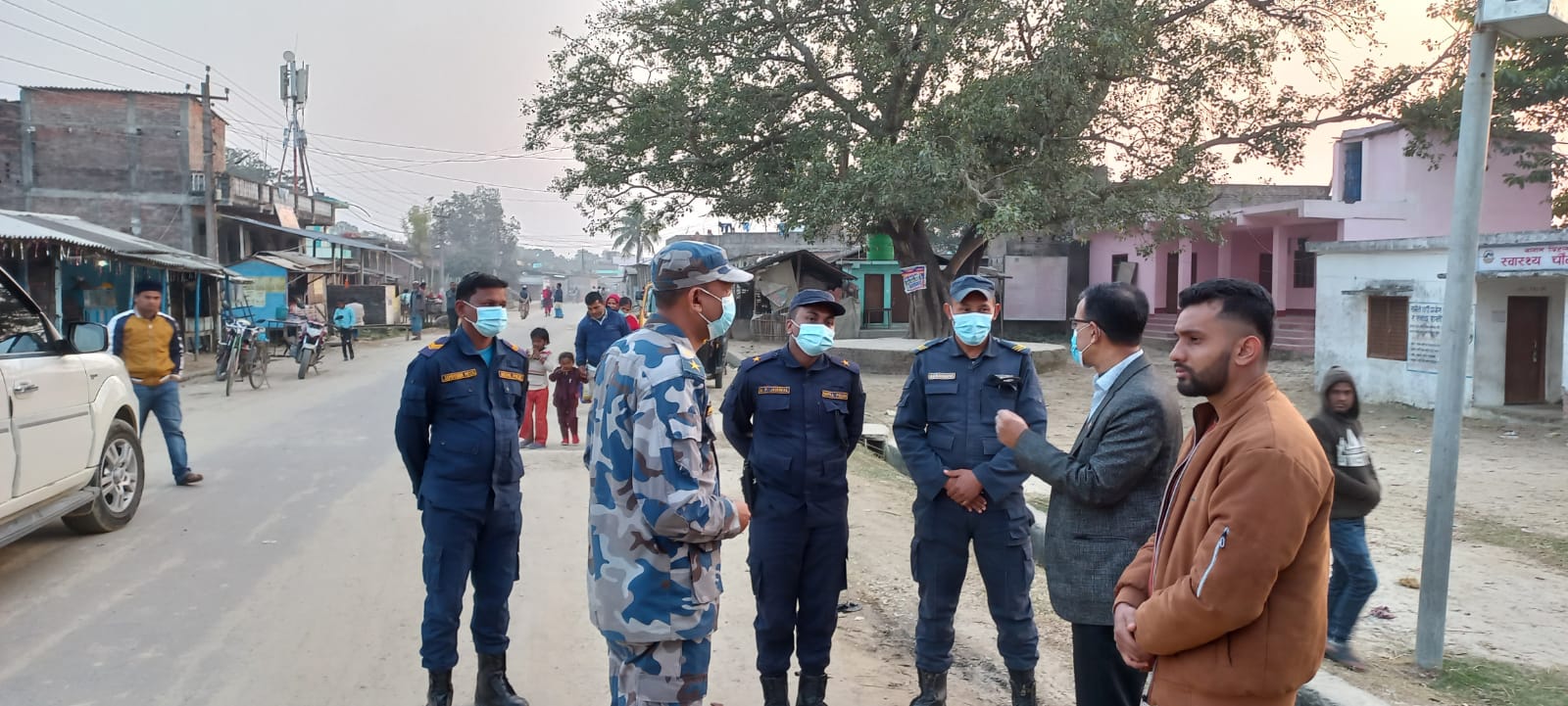 सीमामा देखा परेका समस्यालाई समाधान गर्न अध्यक्ष डा.दत्तको निर्देशन