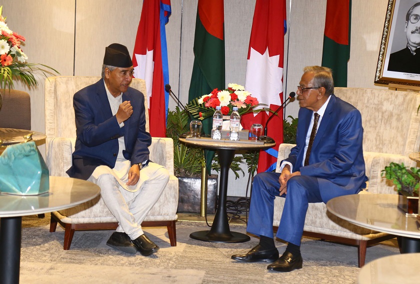 बंगलादेशका राष्ट्रपति हमिद र देउवाबीच भेट, उच्चस्तरीय भ्रमण कम भएको गुनासो