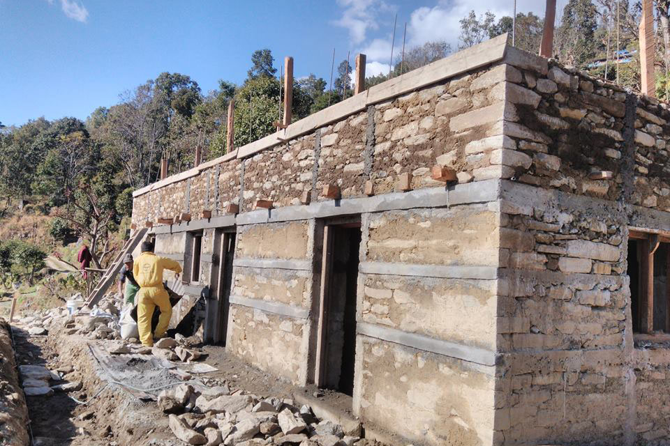 यस्तो छ भूकम्पपछि पुनर्निर्माणको चित्र : २३ प्रतिशत प्रभावितले अझै घर बनाउन सुरु गरेनन्
