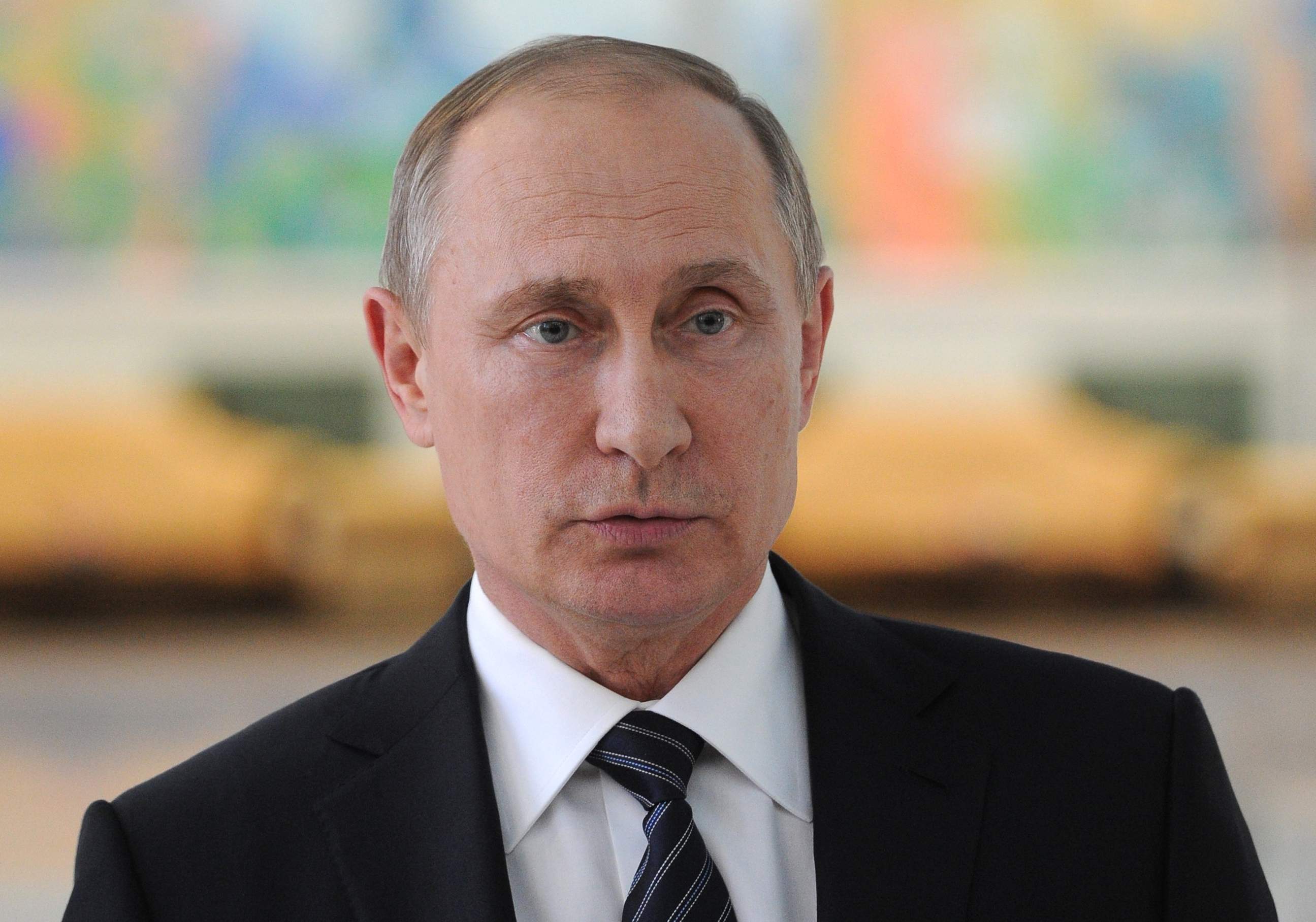 Putin undecided whether to run as an independent or not
