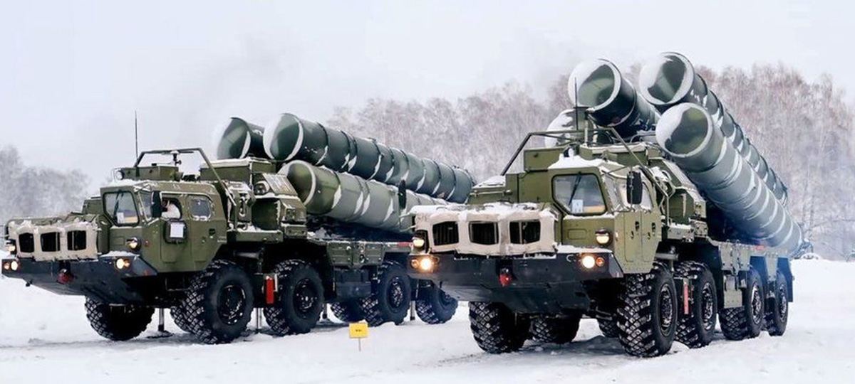 Ukraine: How big is the Russian military build-up?