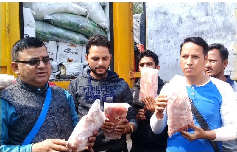 Illegal eight tons chicken meat seized