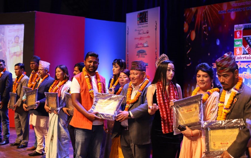 विराटनगरका ताजिम अन्सारीलाई ‘स्टार अफदिइयर’को सम्मान