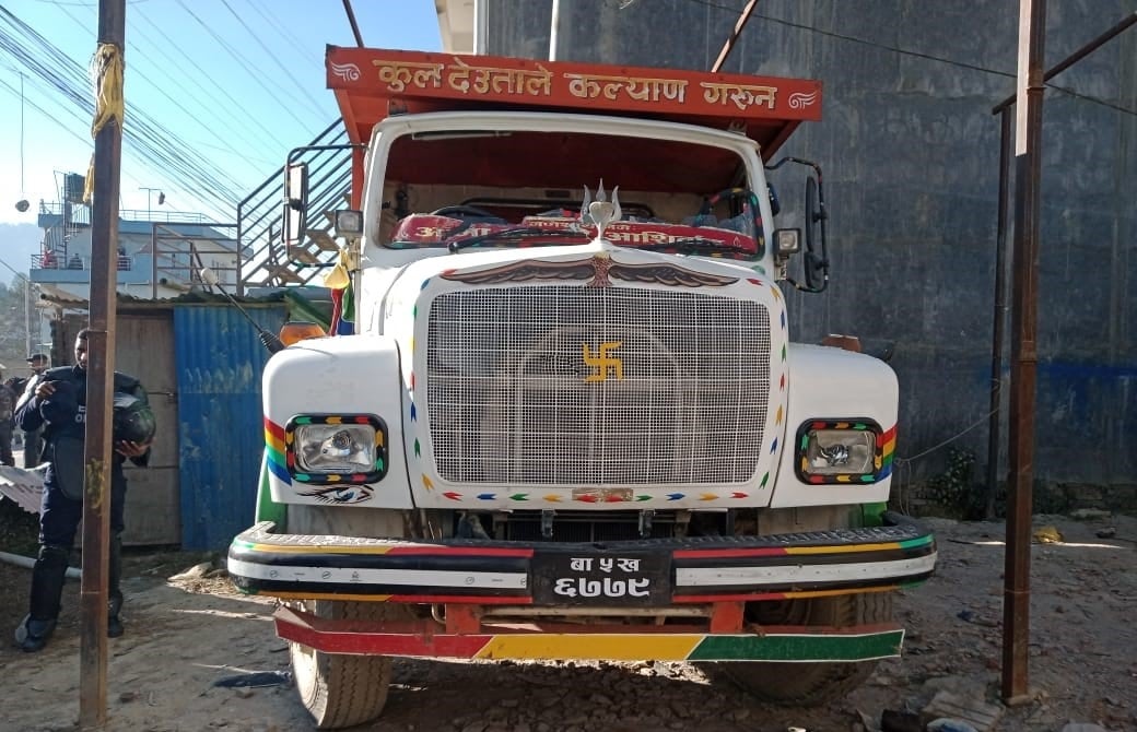 तारकेश्वरमा एक युवकको रहस्यमय मृत्यु, टिप्परको ठक्करपछि घाँटी थिचेर हत्याको आरोप