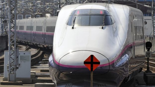 जापानमा रेलले २५ सेकेण्ड छिटो स्टेशन छाडेपछि सञ्चालकले मागे यात्रुसँग माफी