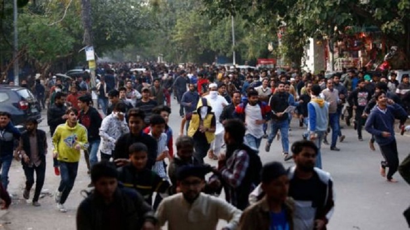   भारतमा प्रदर्शनः भागदौडमा ८ वर्षीय बालकसहित मृत्यु हुनेको सङ्ख्या २० पुग्यो (अपडेट)