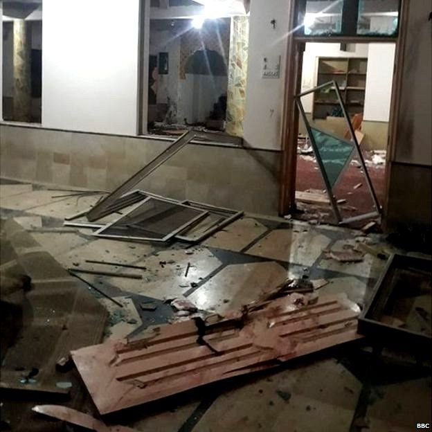 पाकिस्तानको मस्जिदमा ठूलो विस्फोट, डीएसपीसहित १४को मृत्यु