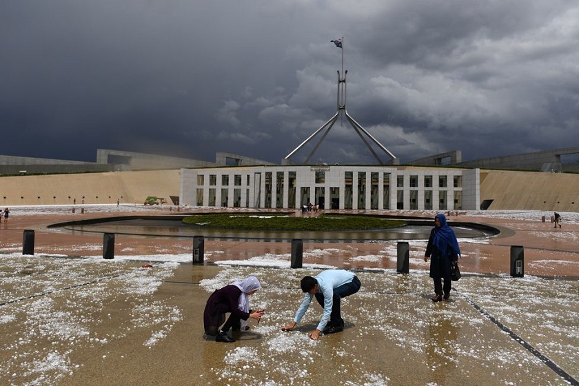 0ver 30,000 homes without power after wild thunderstorms lash Australia's east coast
