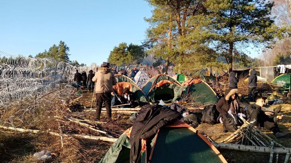 यूरोपमा शरणार्थी संकट गहिरियो,  प्रतिबन्ध लगाए ग्यास आपूर्ति नै रोकिदिने बेलारूसको चेतावनी