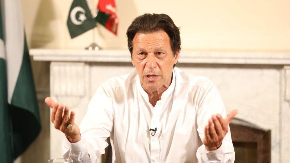 Imran Khan ousted as Pakistan's PM after key vote