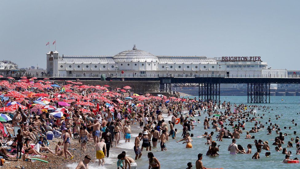 Heatwave: Fires blaze after UK passes 40C for first time