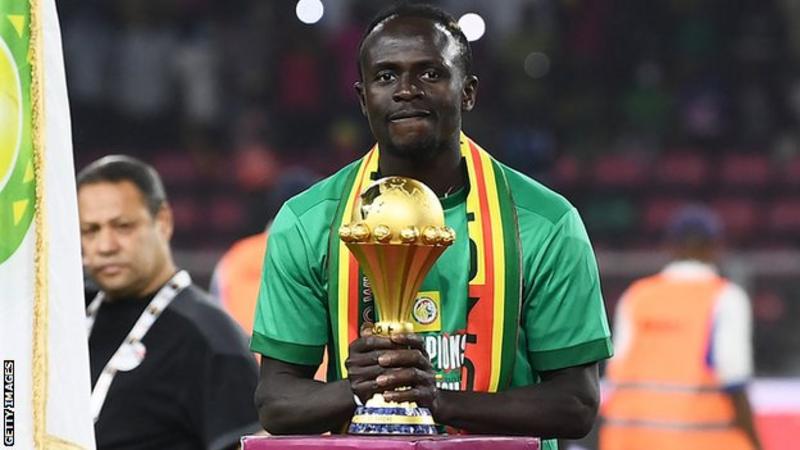 Sadio Mane: Bayern Munich striker named African Footballer of Year on memorable night for Senegal