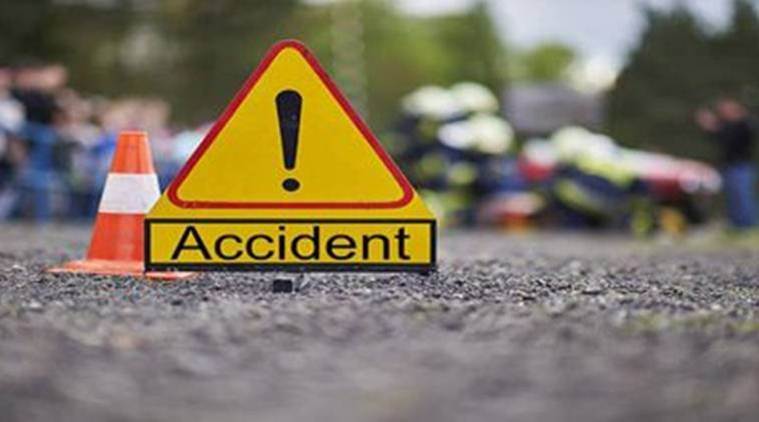 At least 8 killed, 8 injured in road accident in S. Pakistan