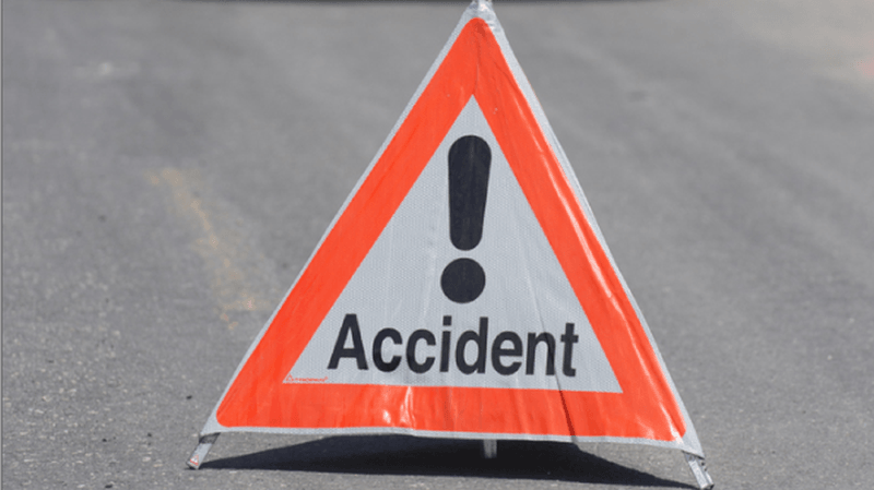 One killed, seven injured in road mishap