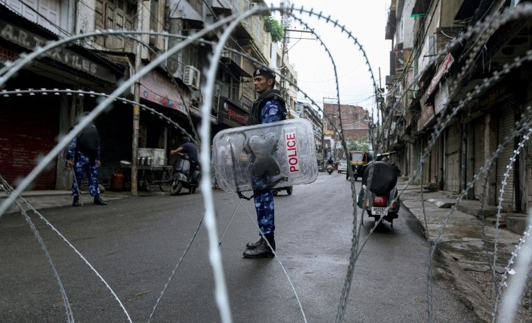 curfew to be eased for Friday prayers: police