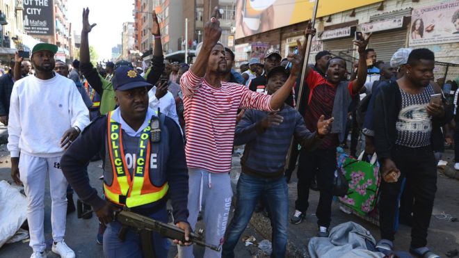 दक्षिण अफ्रिकामा विदेशी नागरिकमाथि हिंसात्मक आक्रमण, ५ को मृत्यु